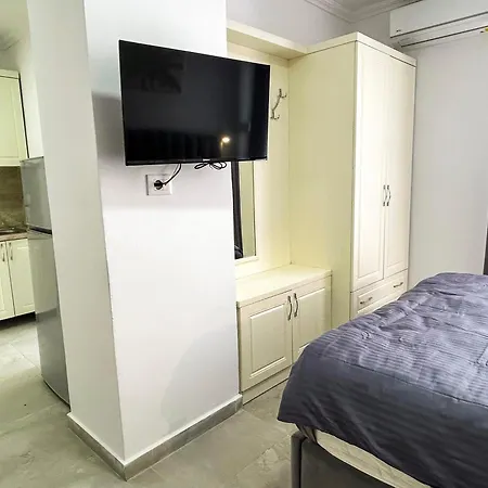 Garsoniere 1075 Apartment *